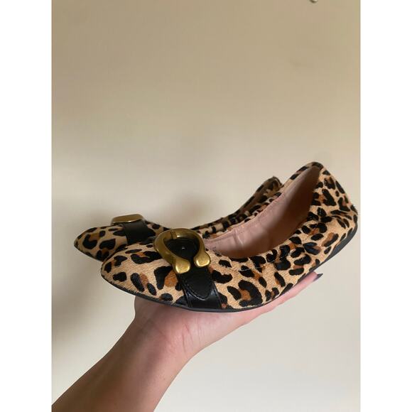 Coach Stanton Signature Buckle Calf Hair Ballet Flats Size 6 Leopard Print Gold - Picture 3 of 8